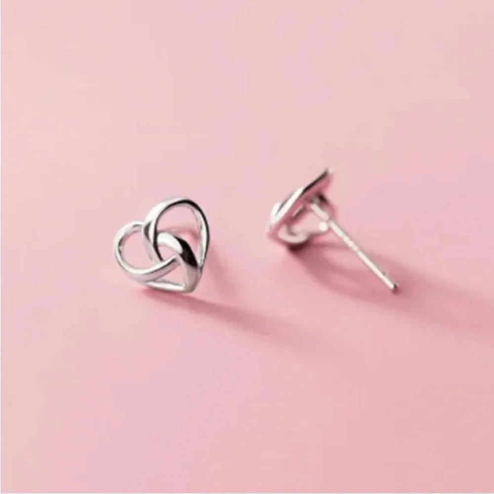 New Sterling Silver Heart Studs